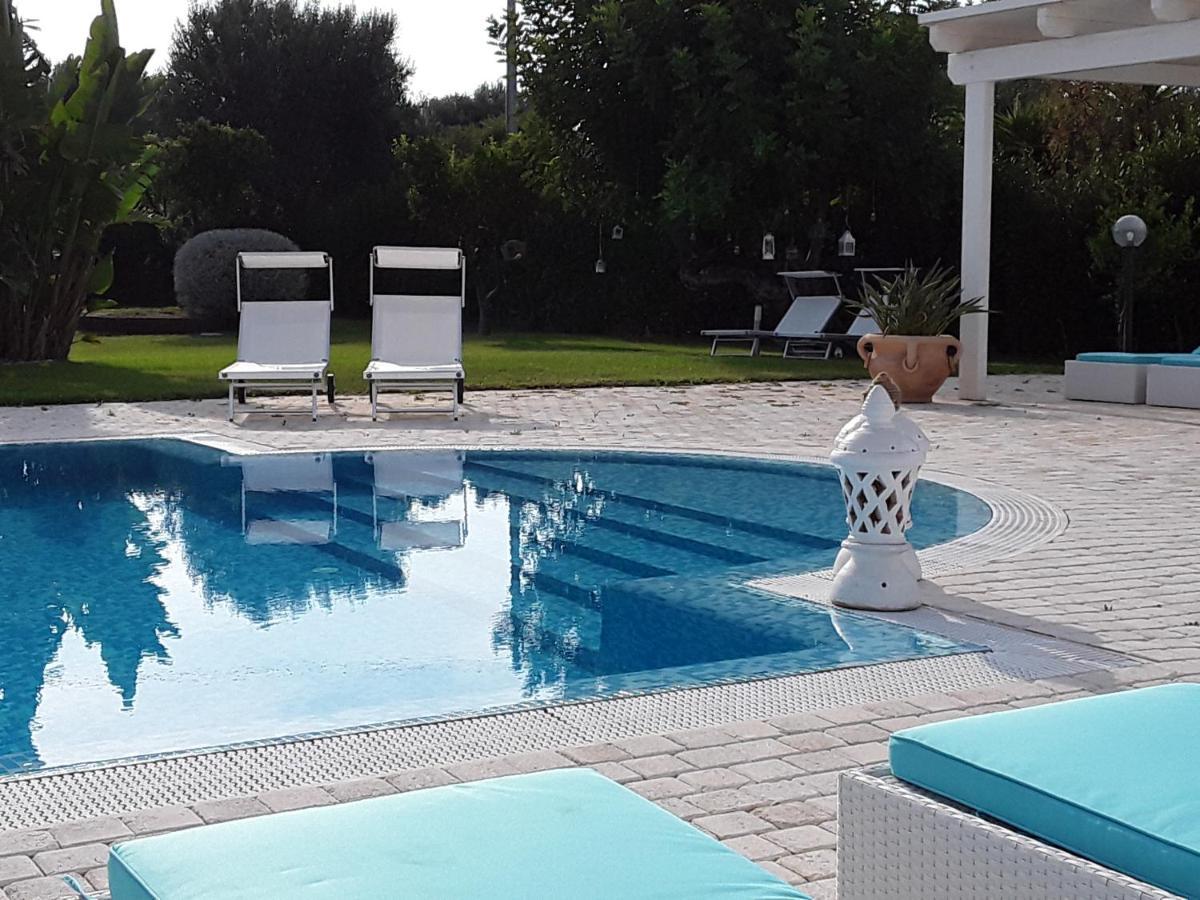 Santostefano Holidays 莫诺波利 外观 照片